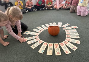 zabawa dydaktyczna na Dzień Dyni