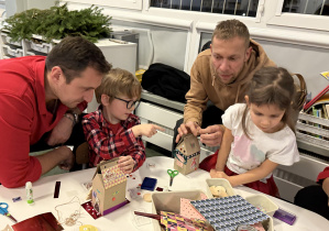 warsztaty z rodzicami "Kalendarz adwentowy Zajączków"