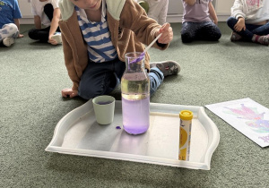 "zaskakujący" eksperyment - lawa