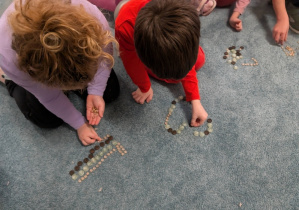 Zajęcia matematyczne z okazji Dnia Guzika