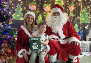 zdjęcie z Mikołajem i Mikołajową