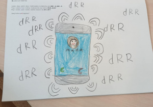 Rysunek dziecka przedstawiający wyobrażenie świata głoski i litery wokół dźwięku "d" - Telefon dzwoni "drr, drr"