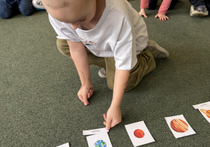 zajęcia dydaktyczne na dywanie