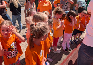 Dzieci podczas Sprintem do Maratonu